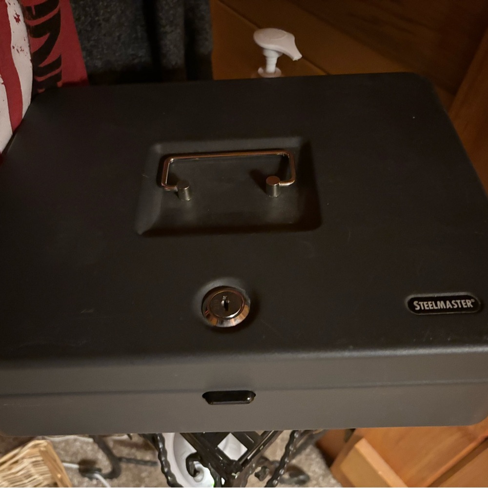 Black Locking Cash Box